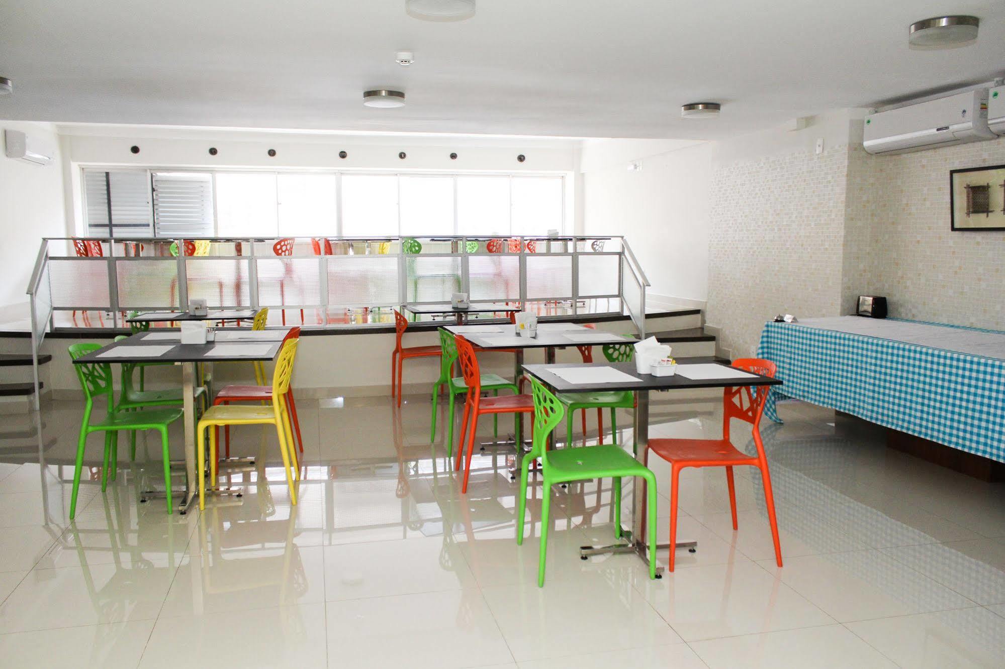 Oyo Ecosuites Hotel Манаус Экстерьер фото